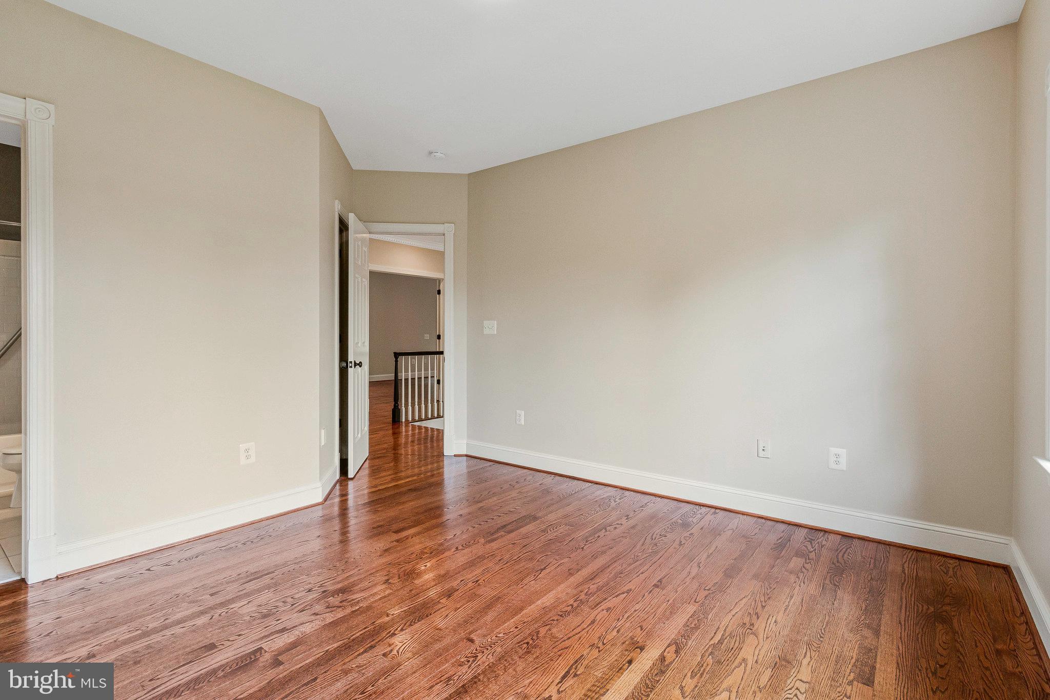 2504 SHERWOOD HALL LANE