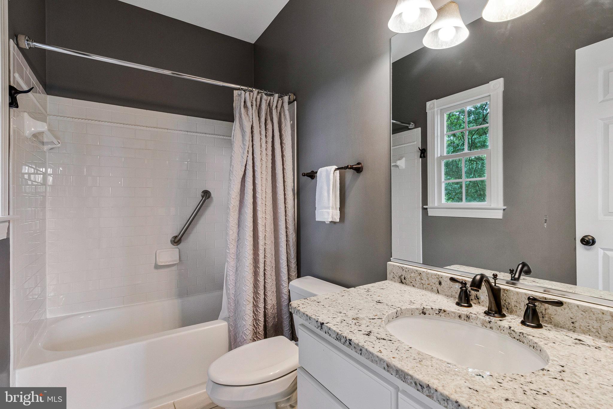 2504 SHERWOOD HALL LANE