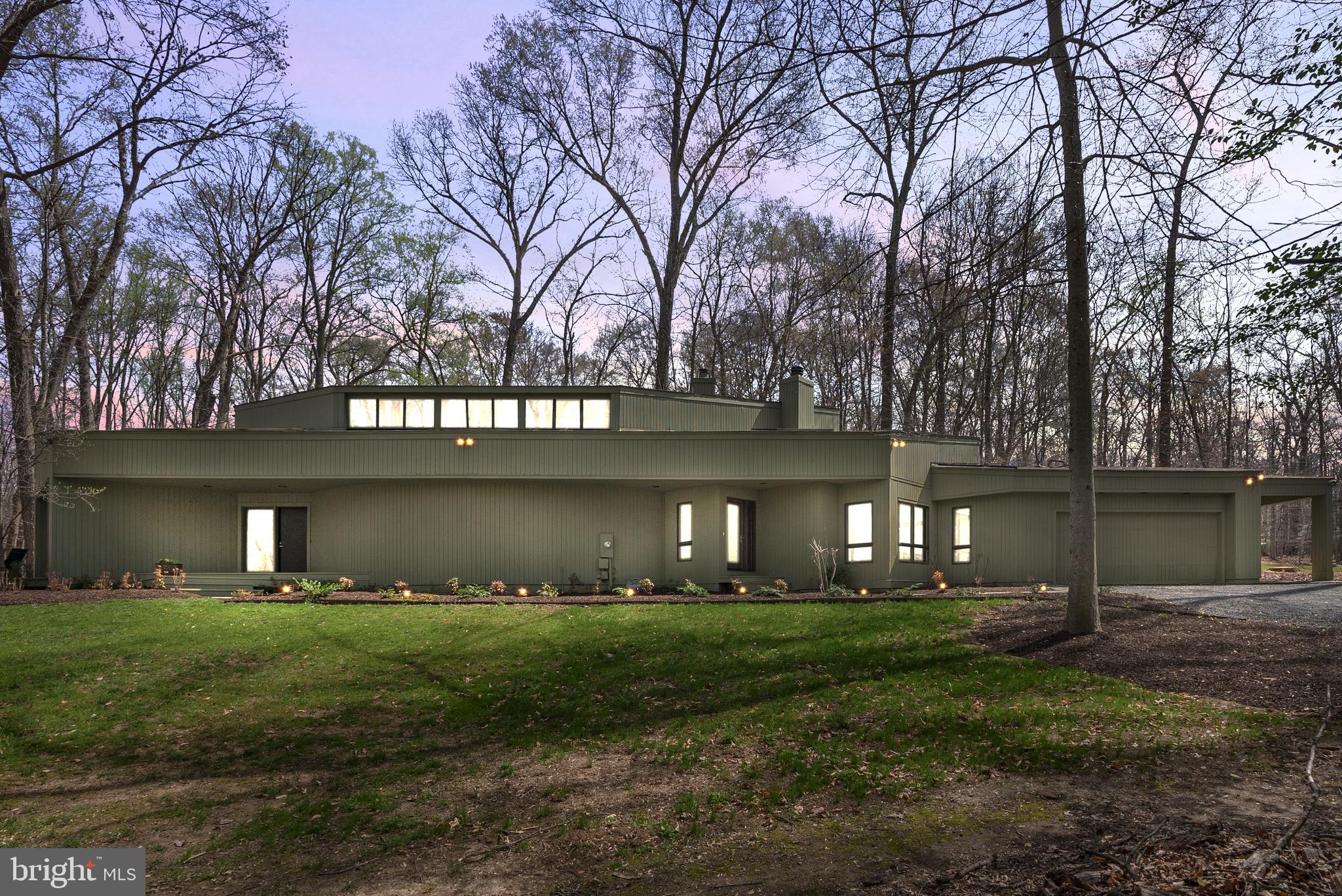 10116 WALKER WOODS DRIVE