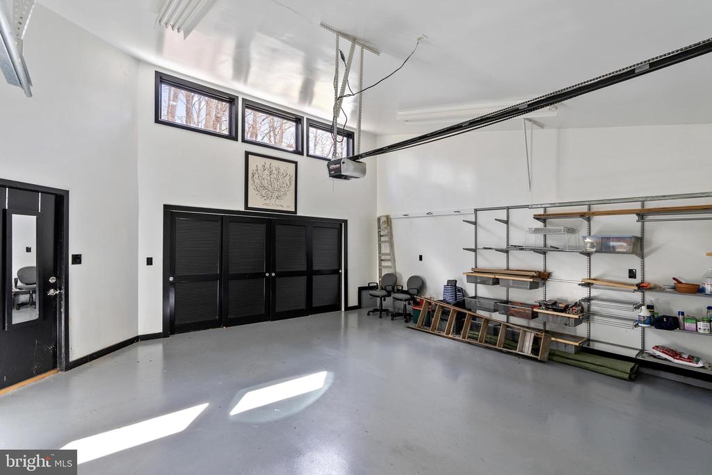 10116 WALKER WOODS DRIVE