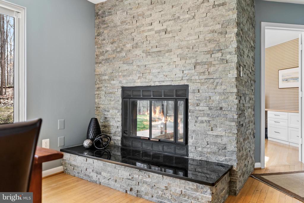 10116 WALKER WOODS DRIVE