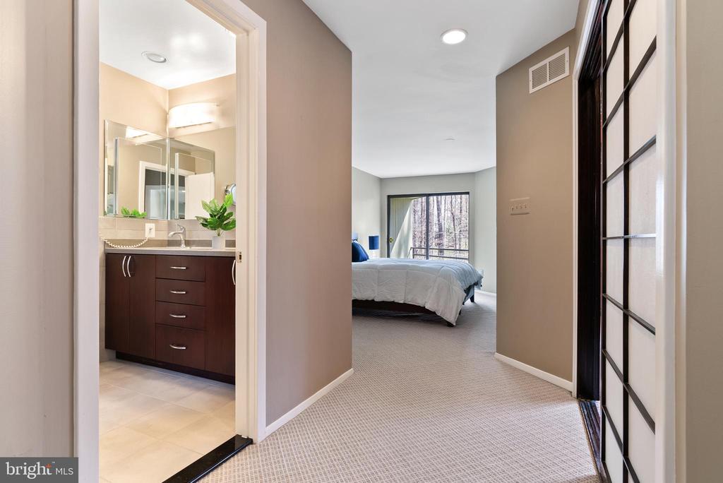 10116 WALKER WOODS DRIVE