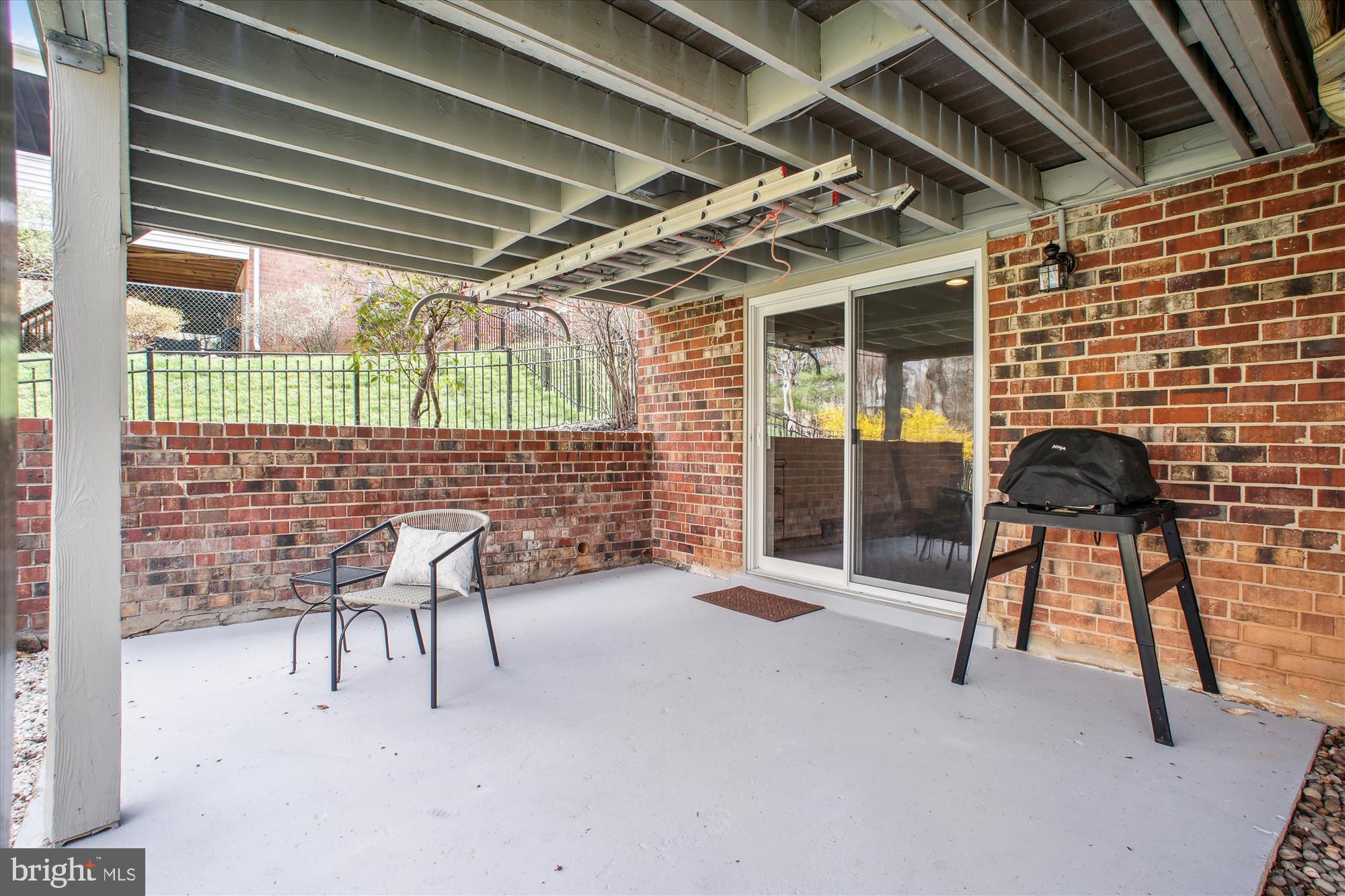 5074 DEQUINCEY DRIVE