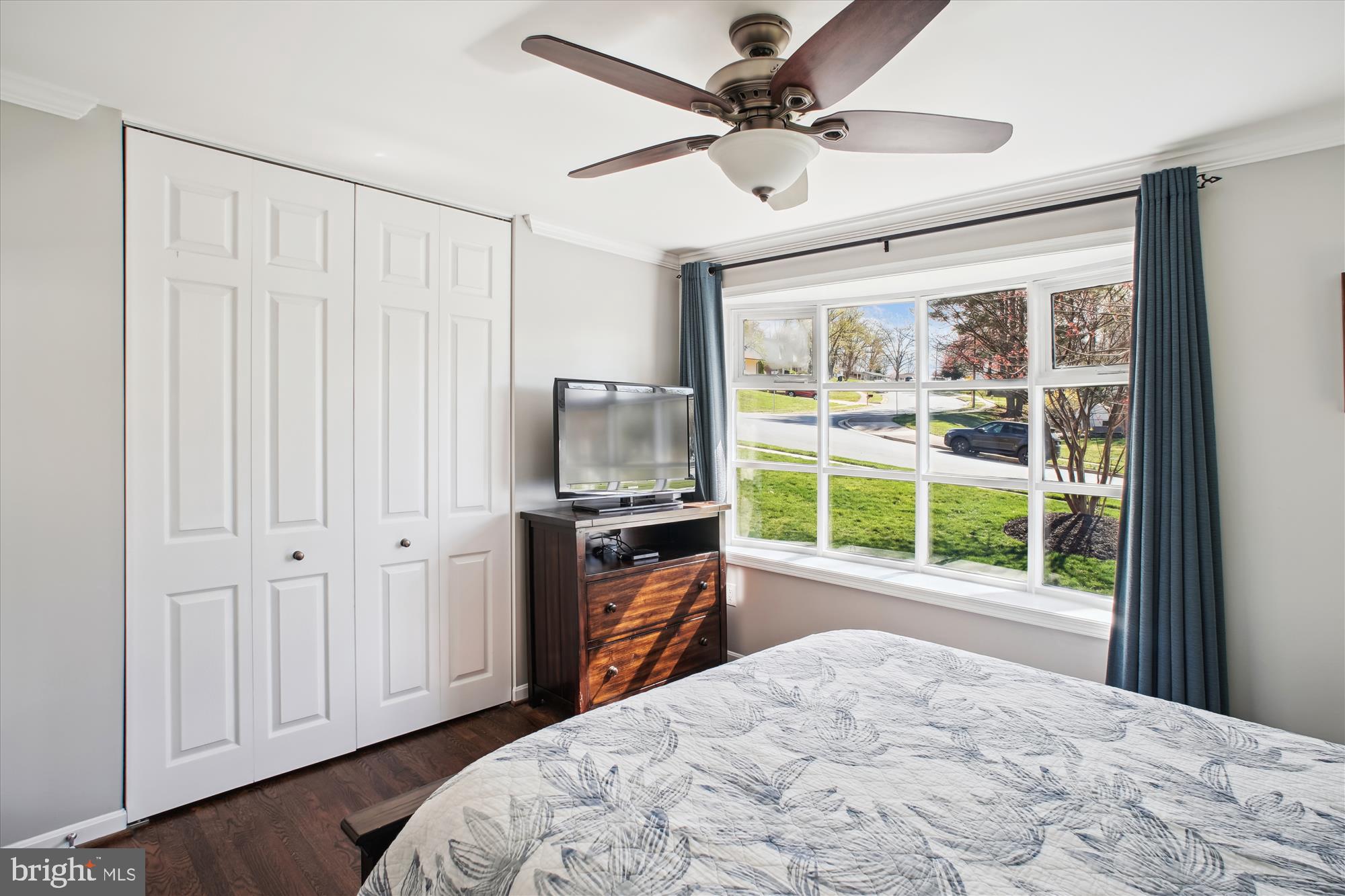 5074 DEQUINCEY DRIVE