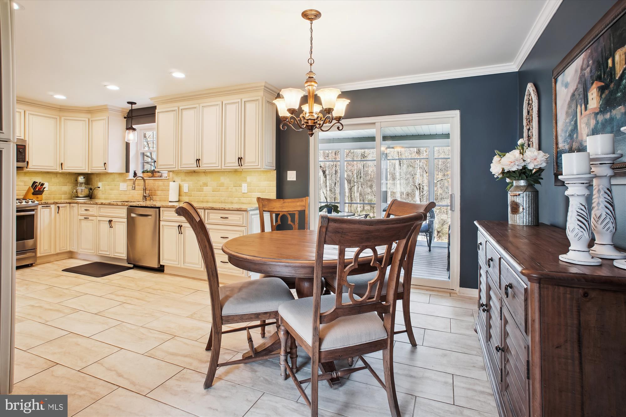 5074 DEQUINCEY DRIVE