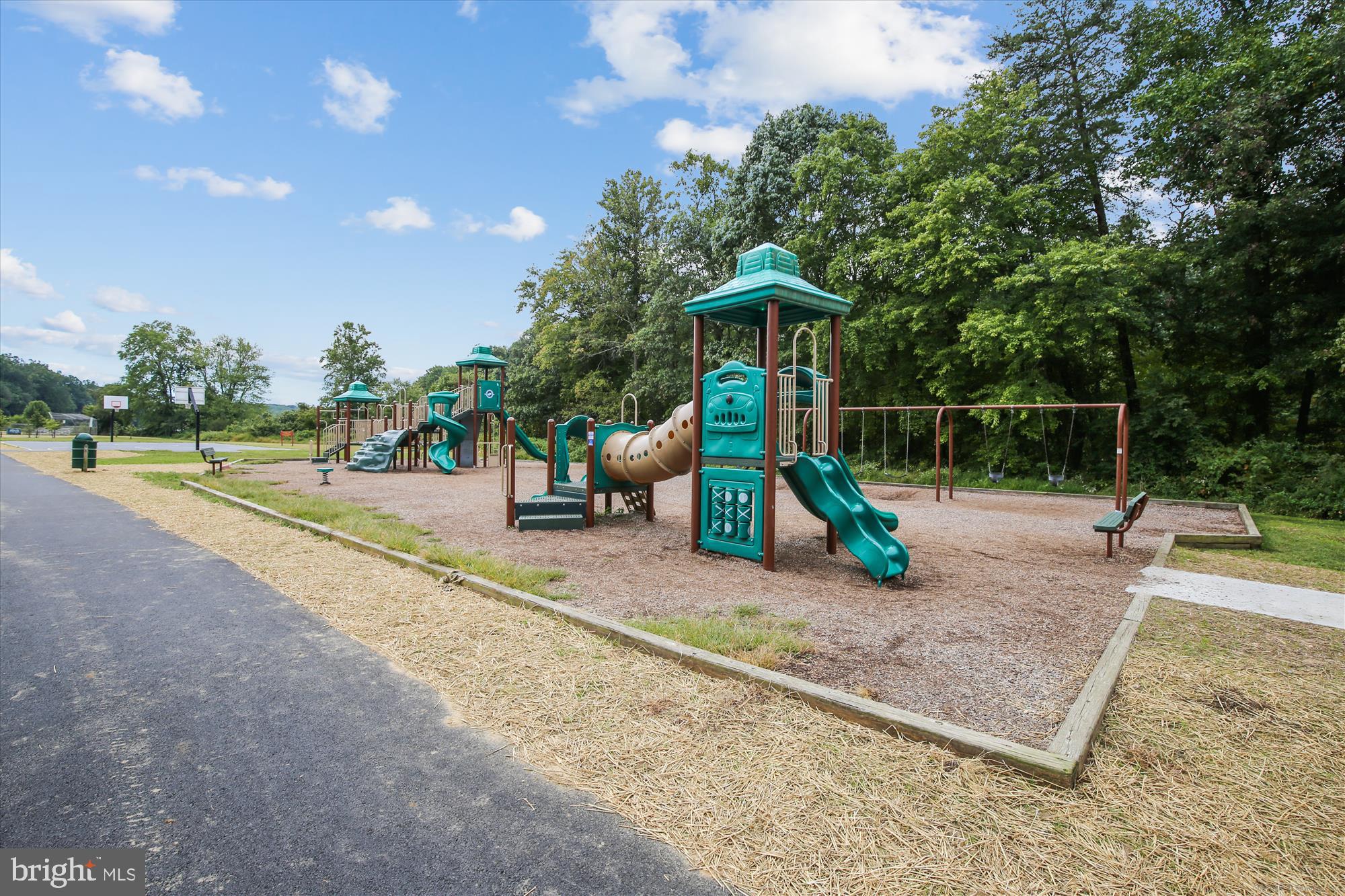 5074 DEQUINCEY DRIVE