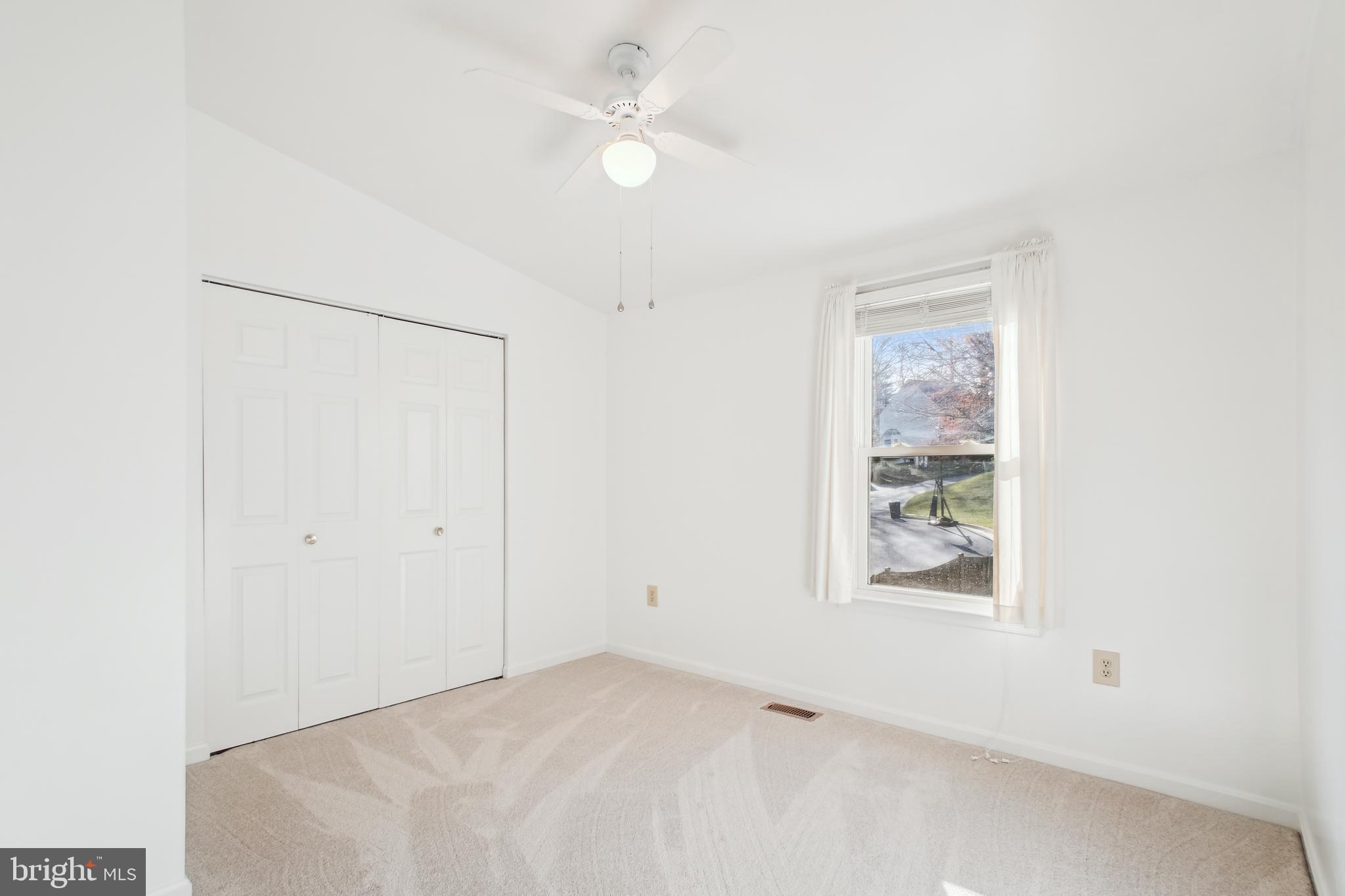 8613 GROVELAND DRIVE