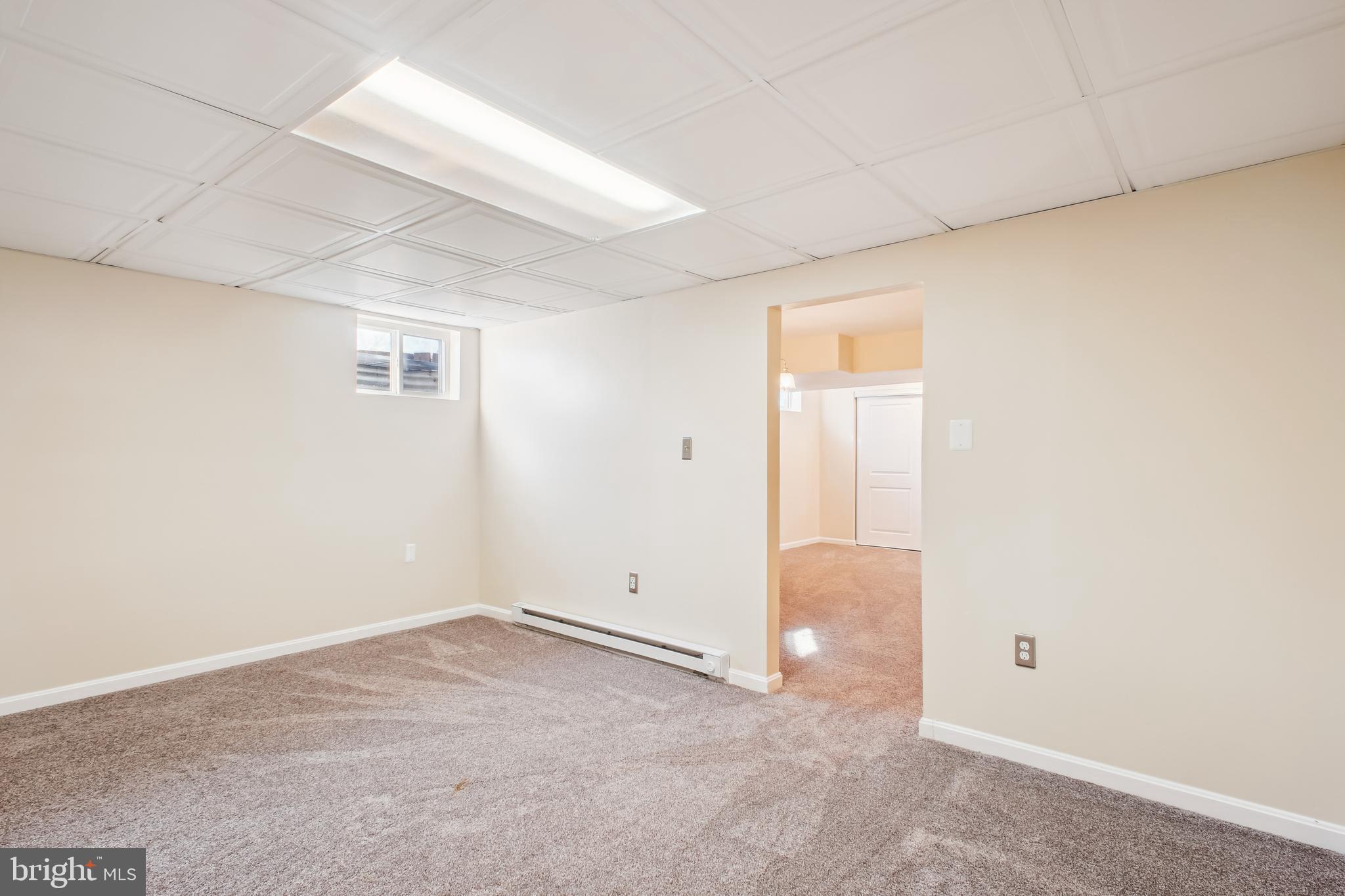 8613 GROVELAND DRIVE