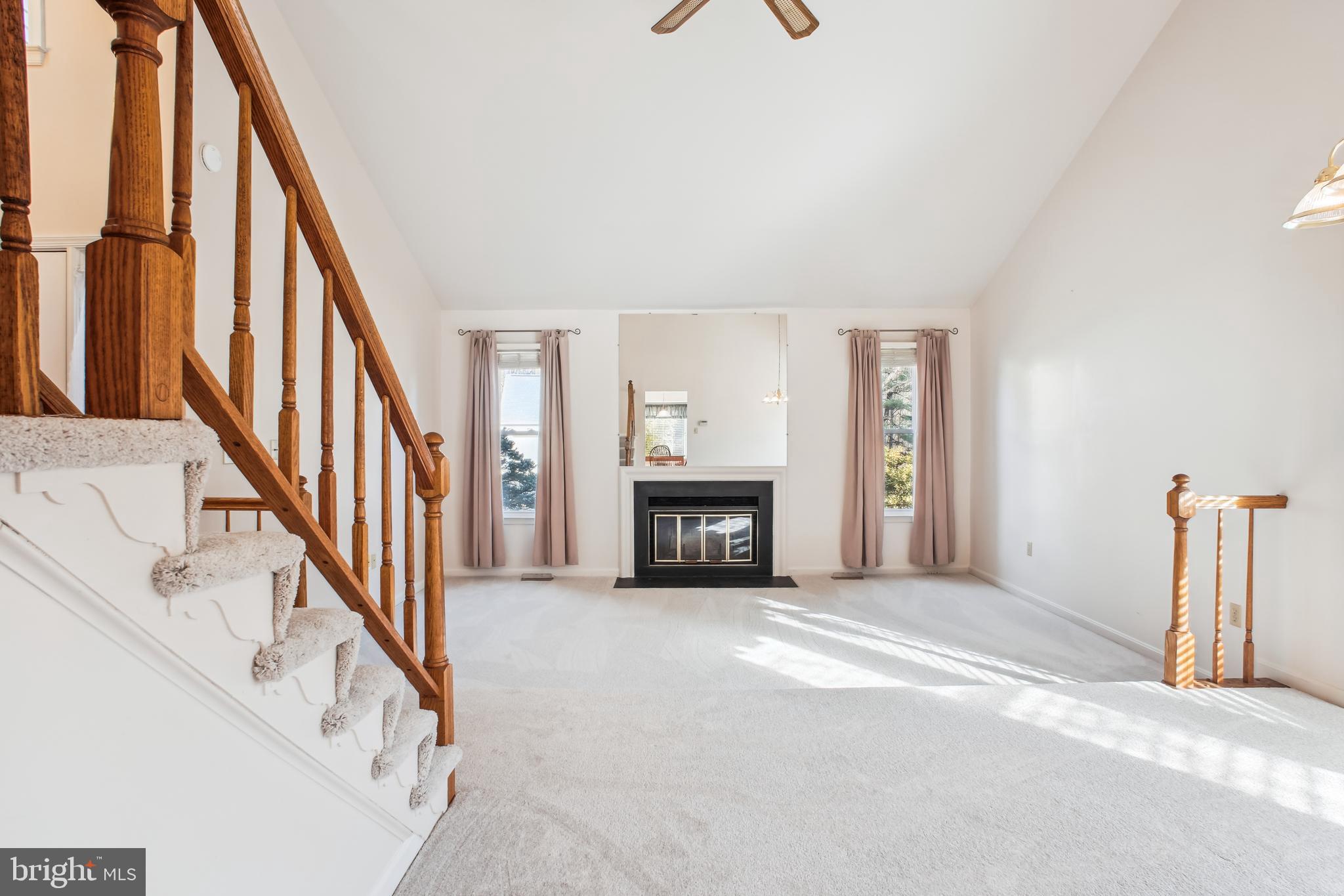 8613 GROVELAND DRIVE