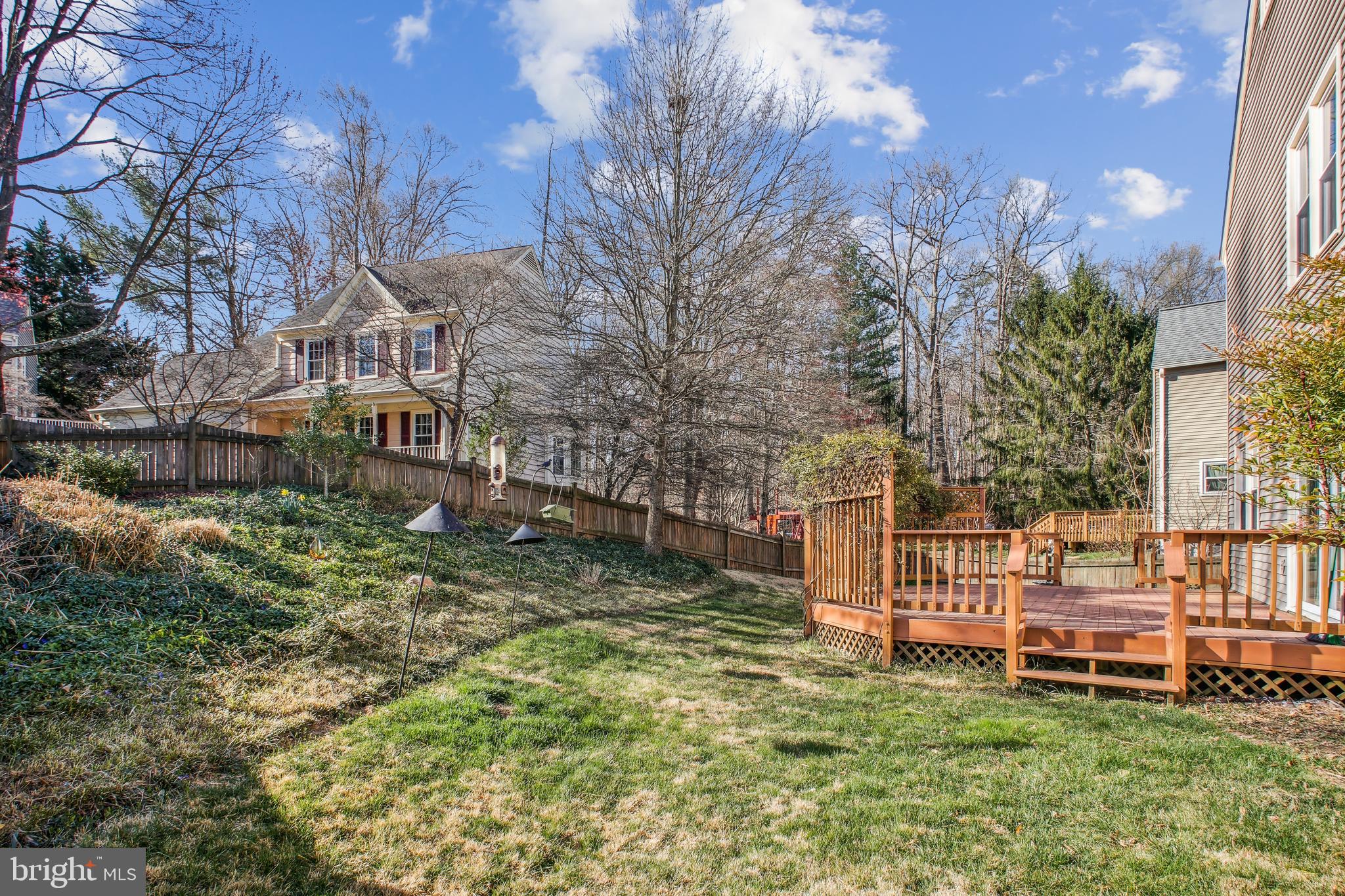 8613 GROVELAND DRIVE