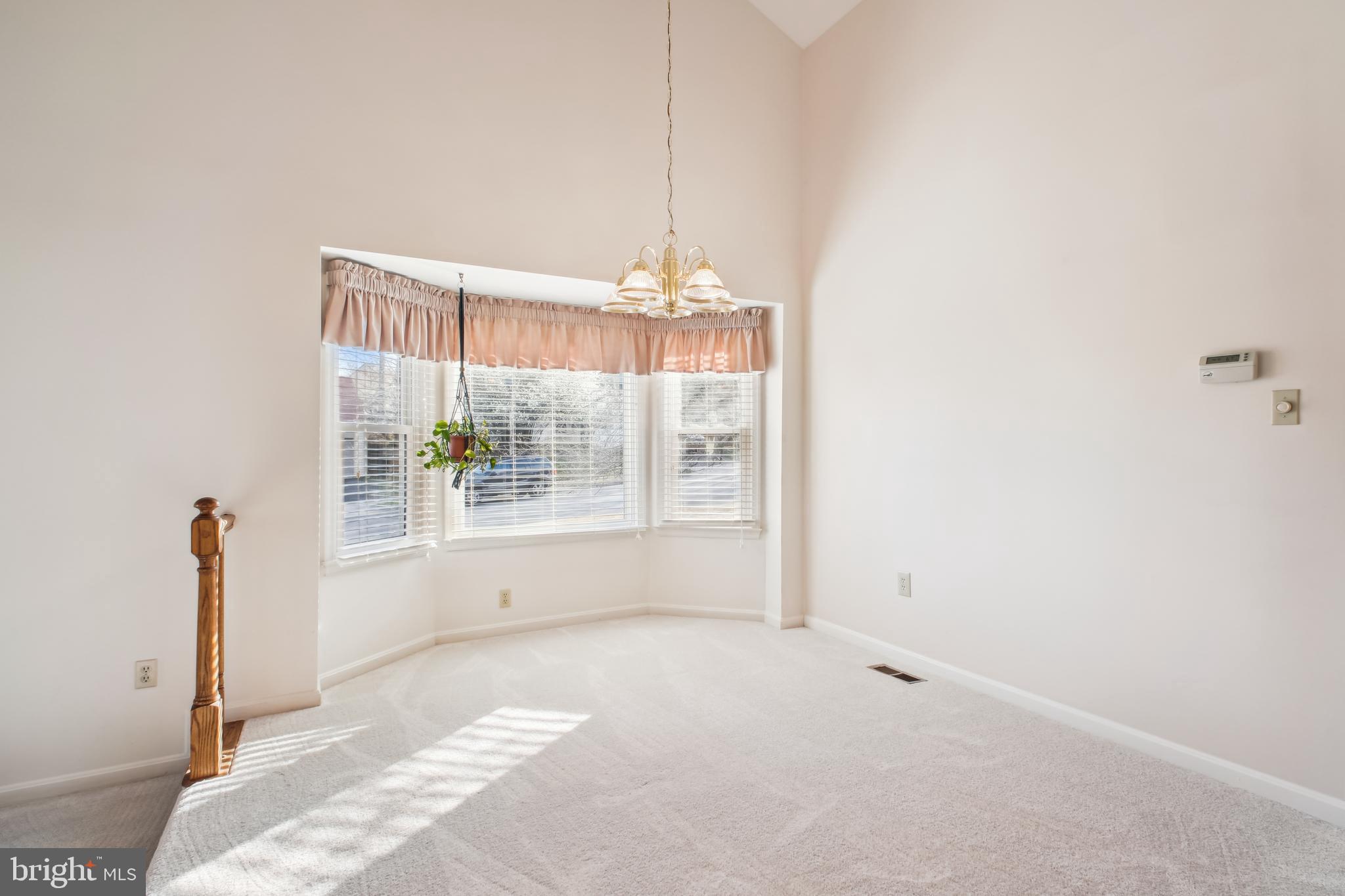 8613 GROVELAND DRIVE