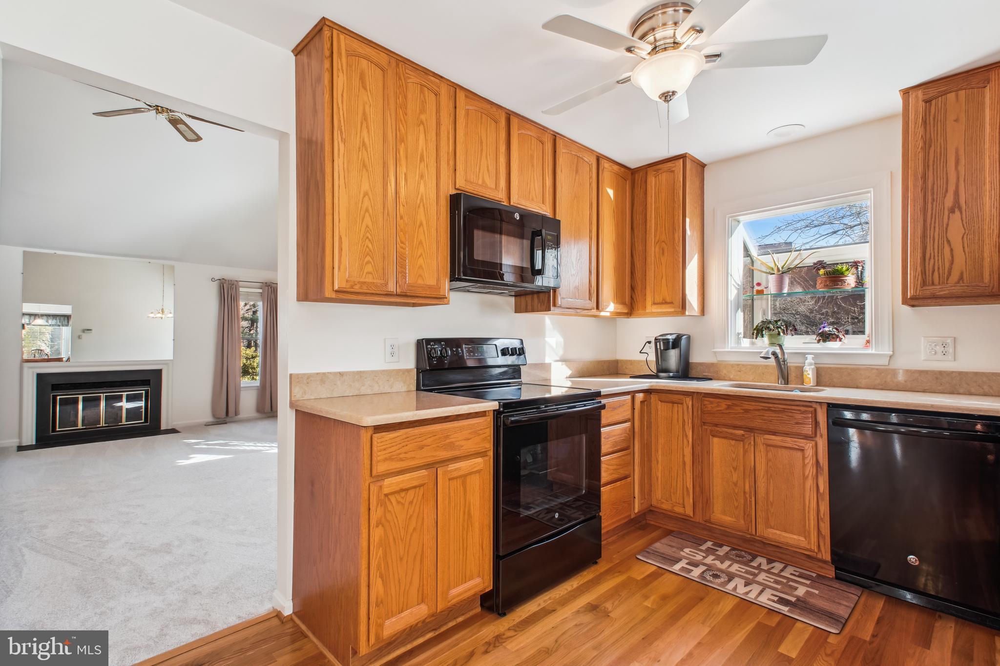 8613 GROVELAND DRIVE