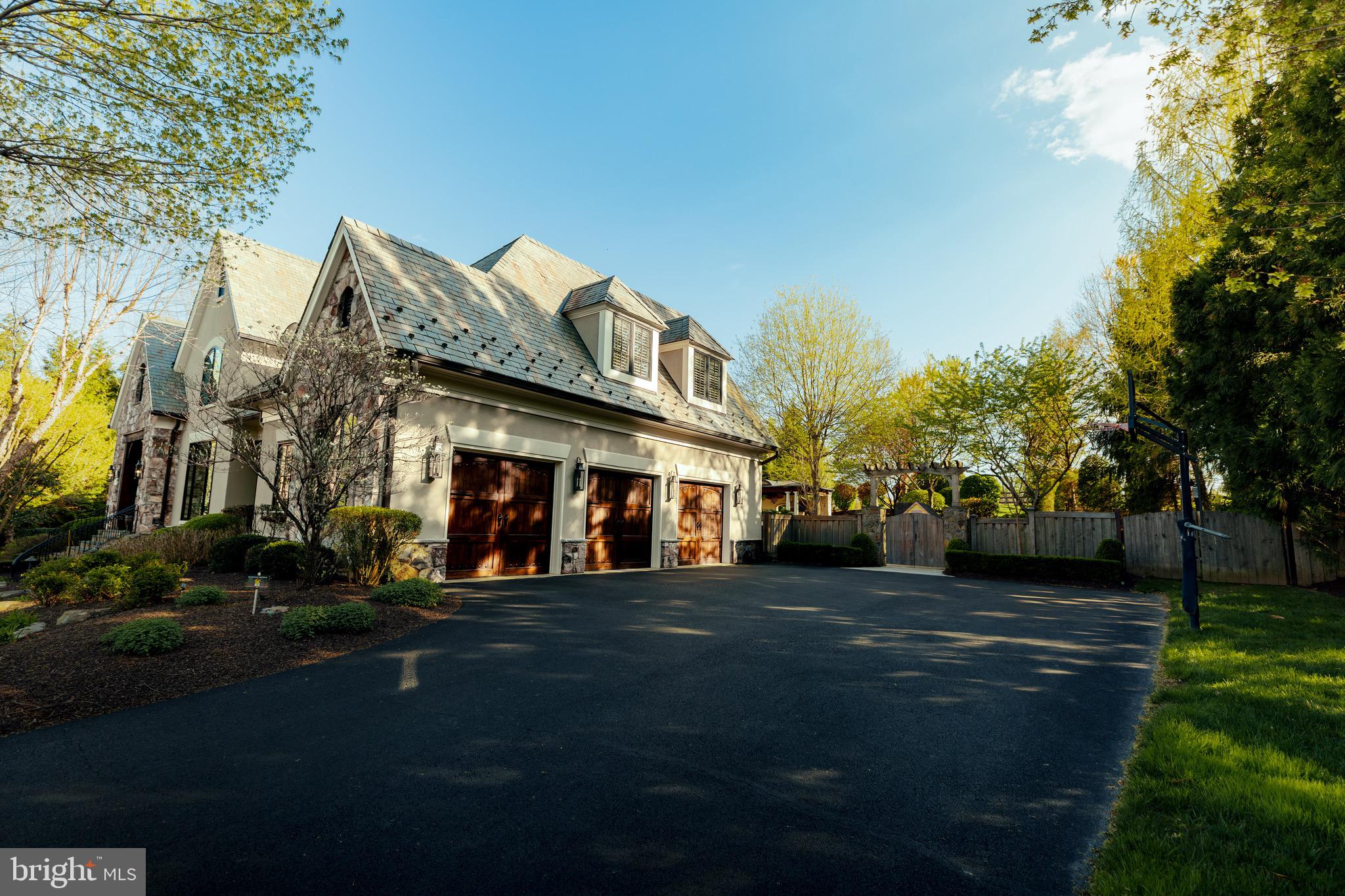 644 DEERFIELD FARM COURT