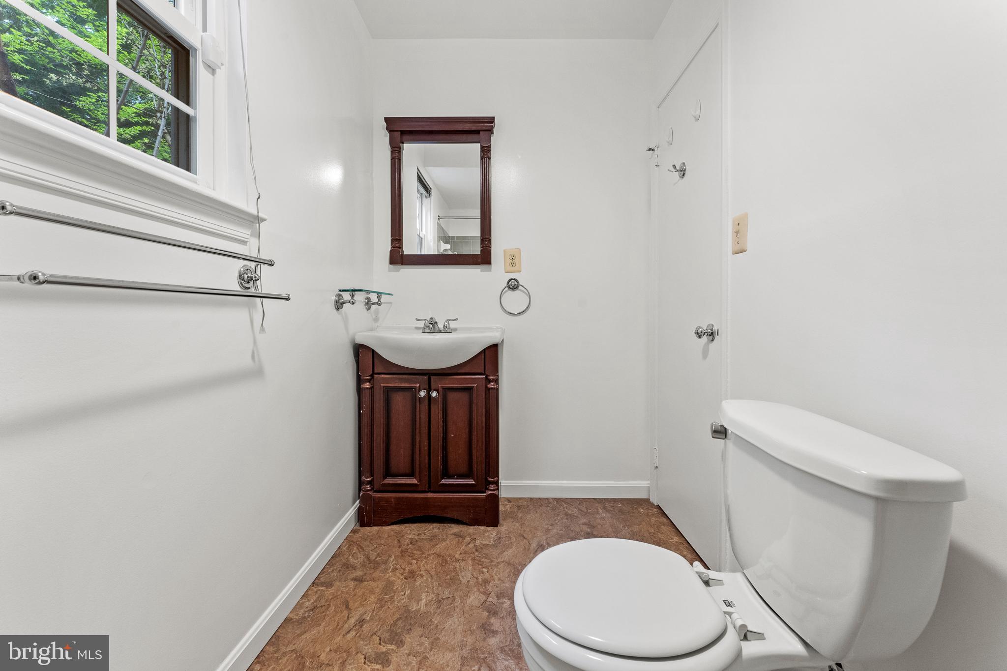 8003 MATT COURT