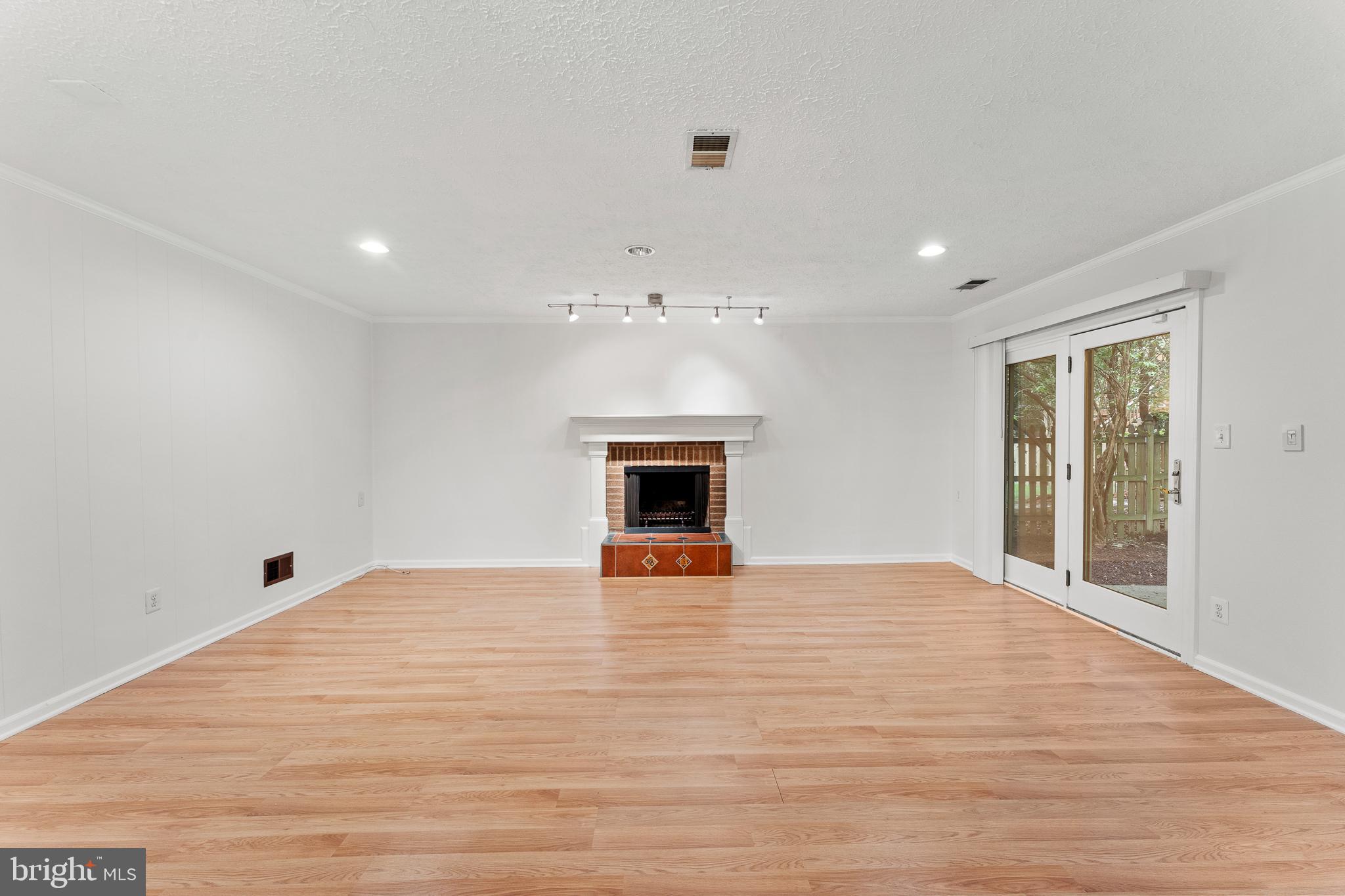 8003 MATT COURT