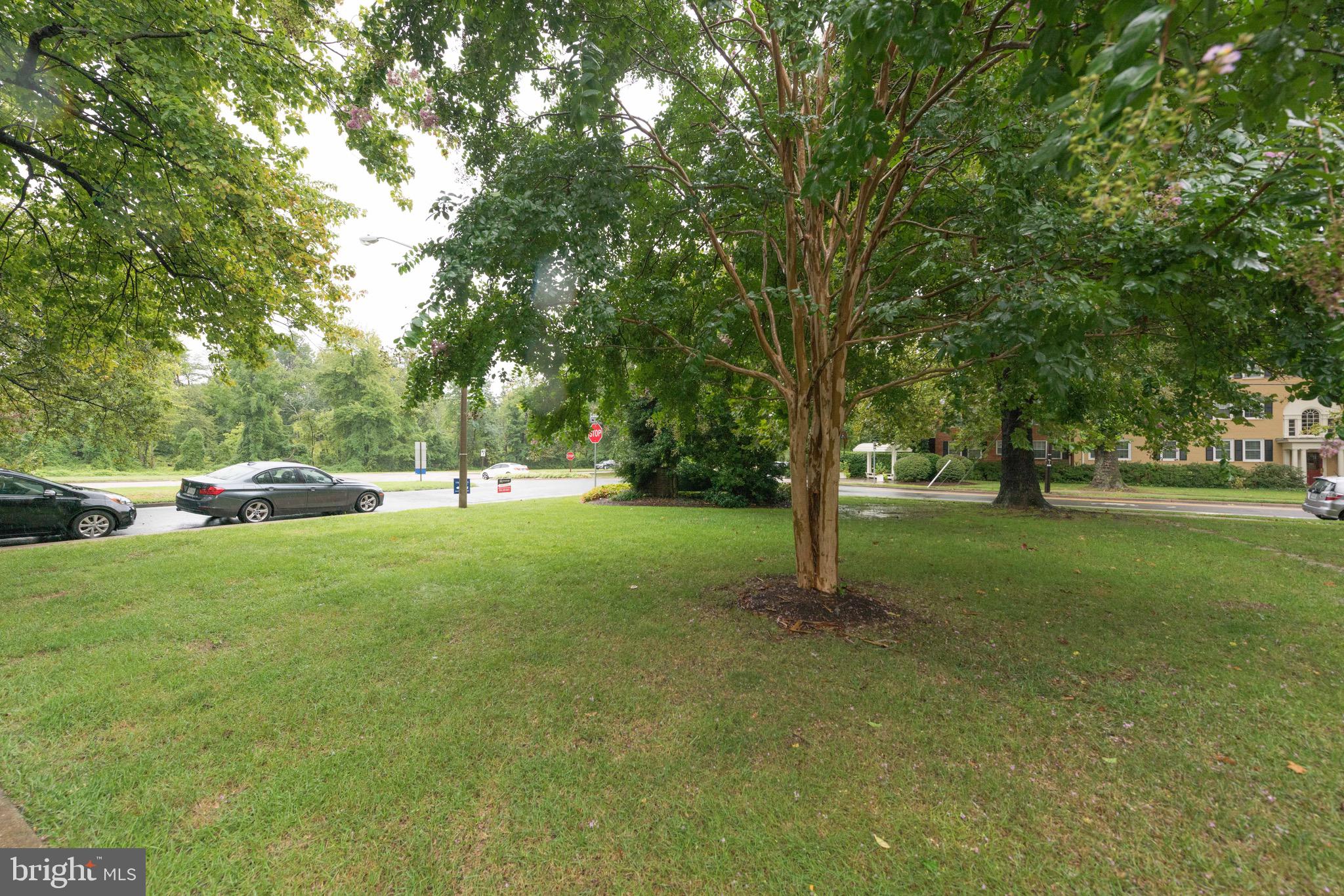 6512 BOULEVARD VIEW B2