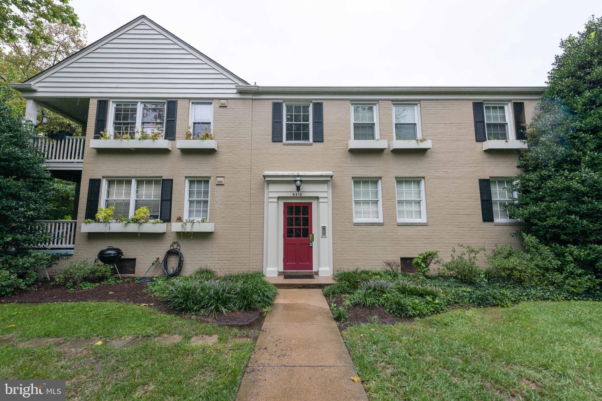 6512 BOULEVARD VIEW B2