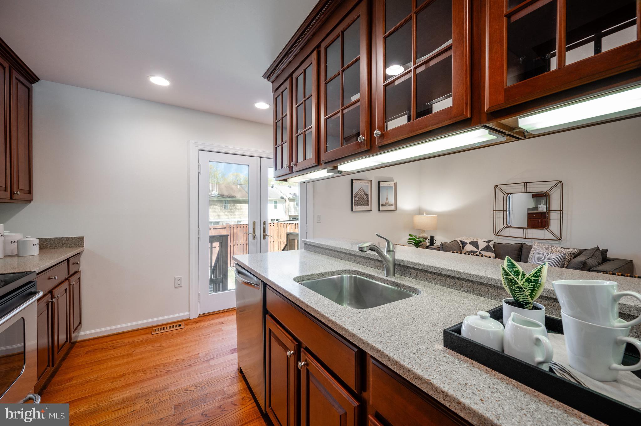 9014 GILTINAN COURT