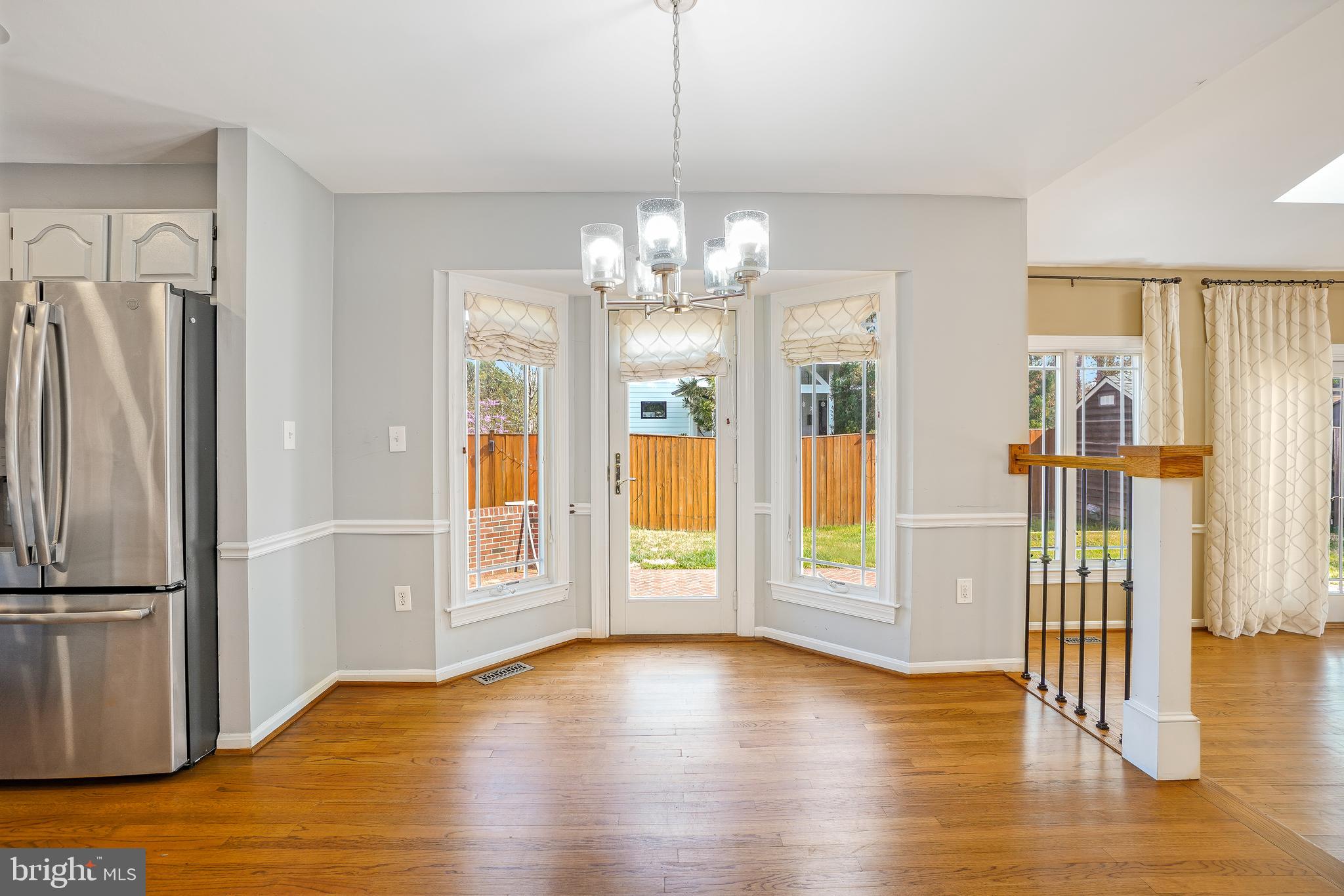 8212 COLLINGWOOD COURT