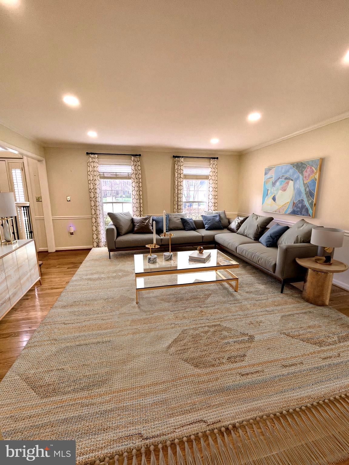 8212 COLLINGWOOD COURT