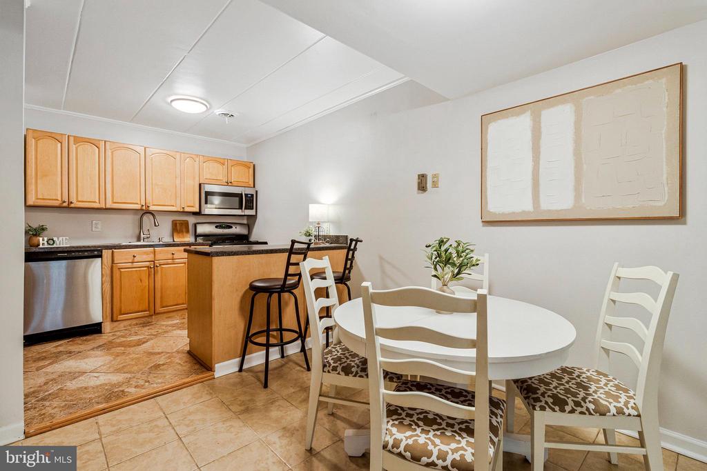 2649 REDCOAT DRIVE 123