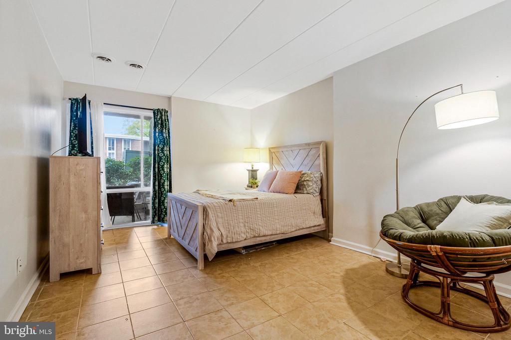2649 REDCOAT DRIVE 123