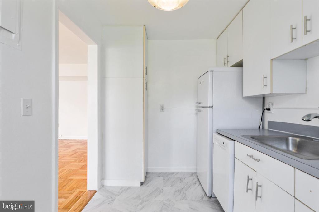 6615 POTOMAC AVENUE Unit: A2