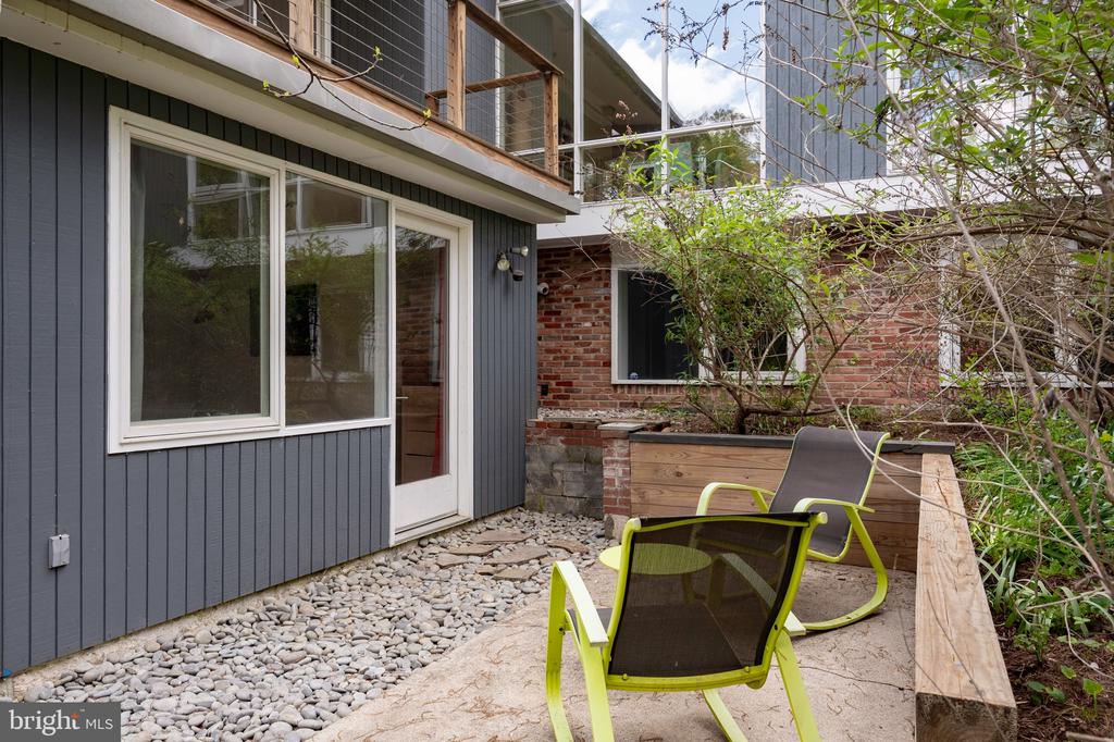 2312 KIMBRO STREET