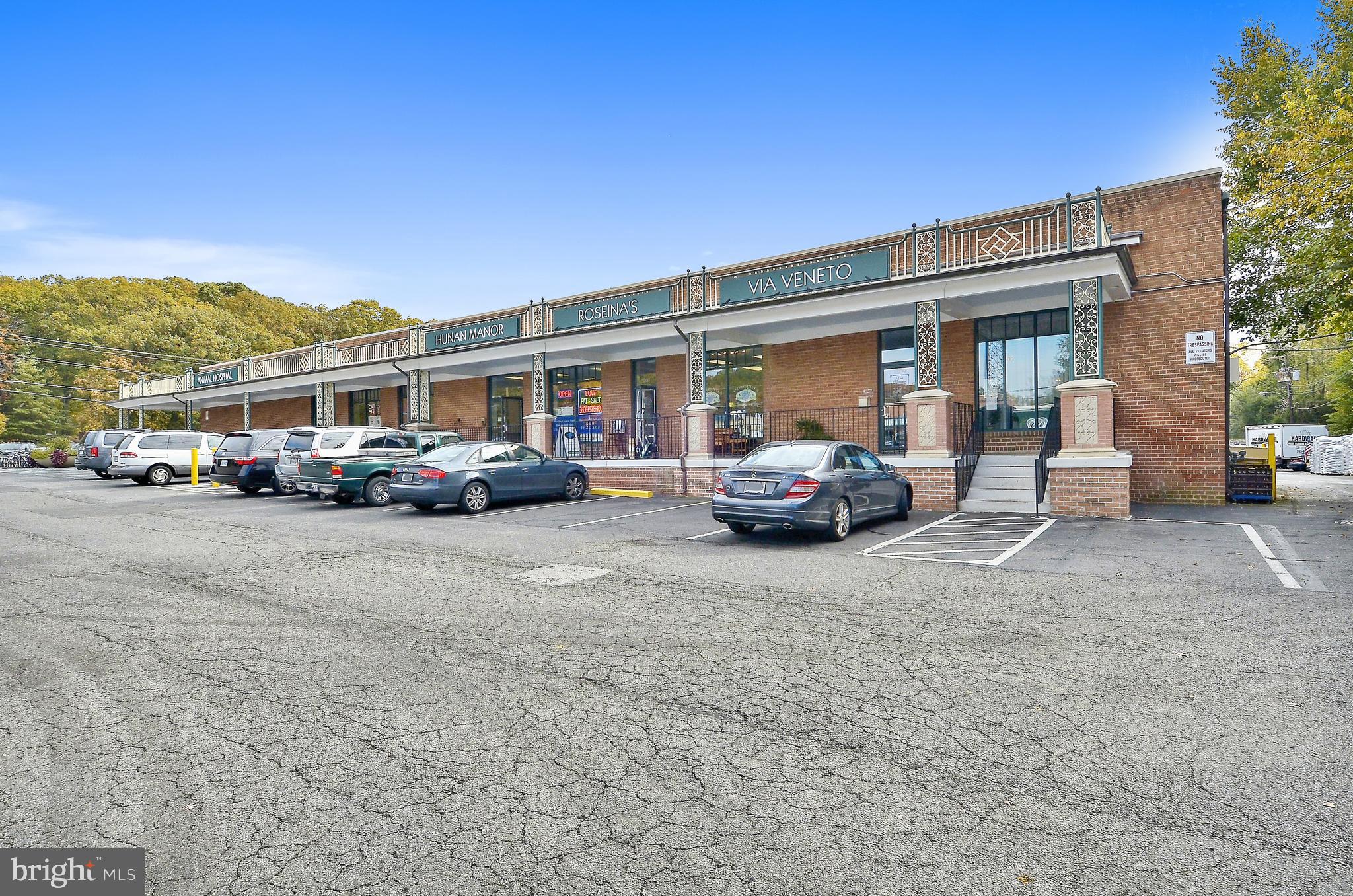 8318 FELTON LANE