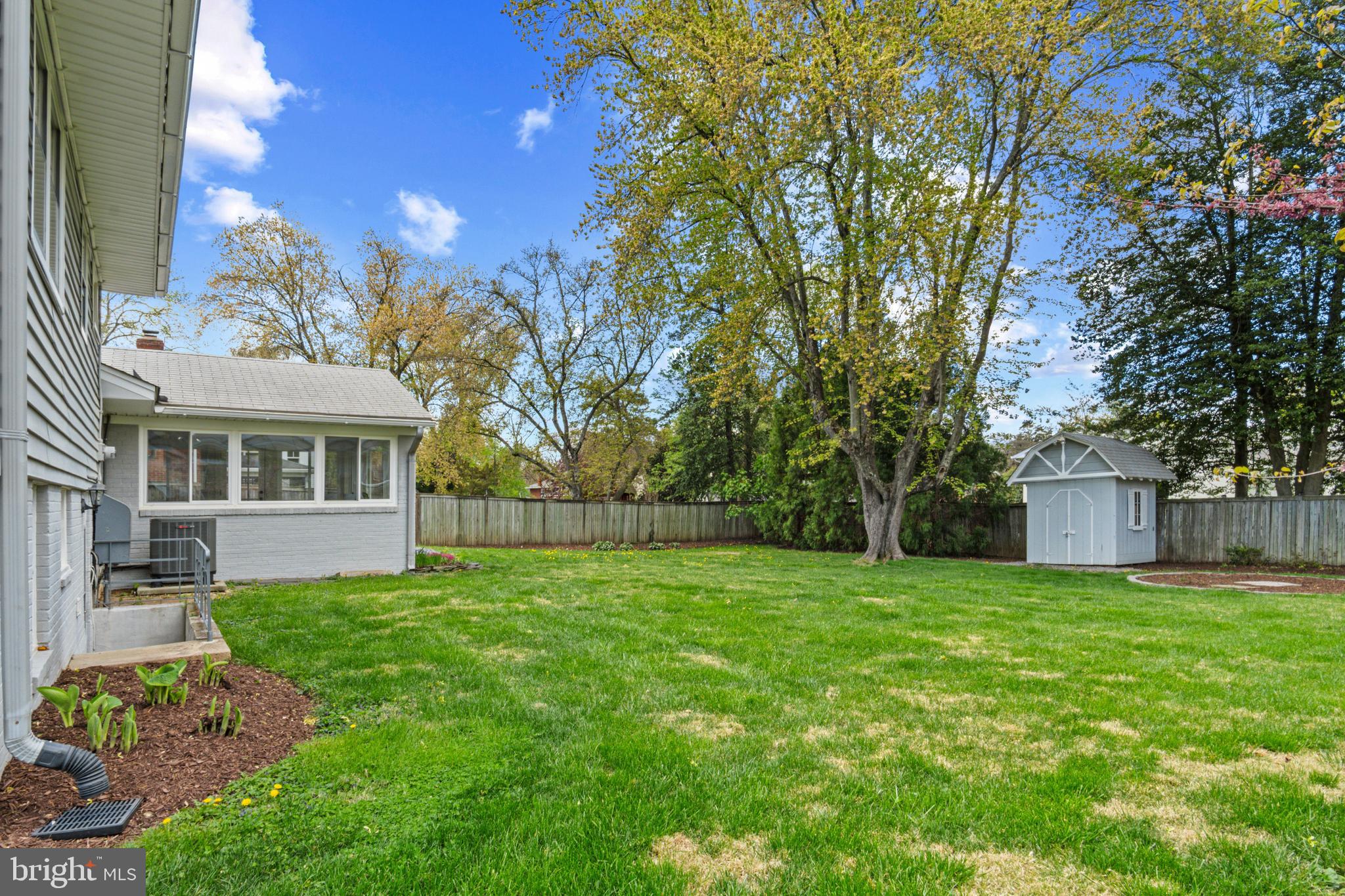 8318 FELTON LANE