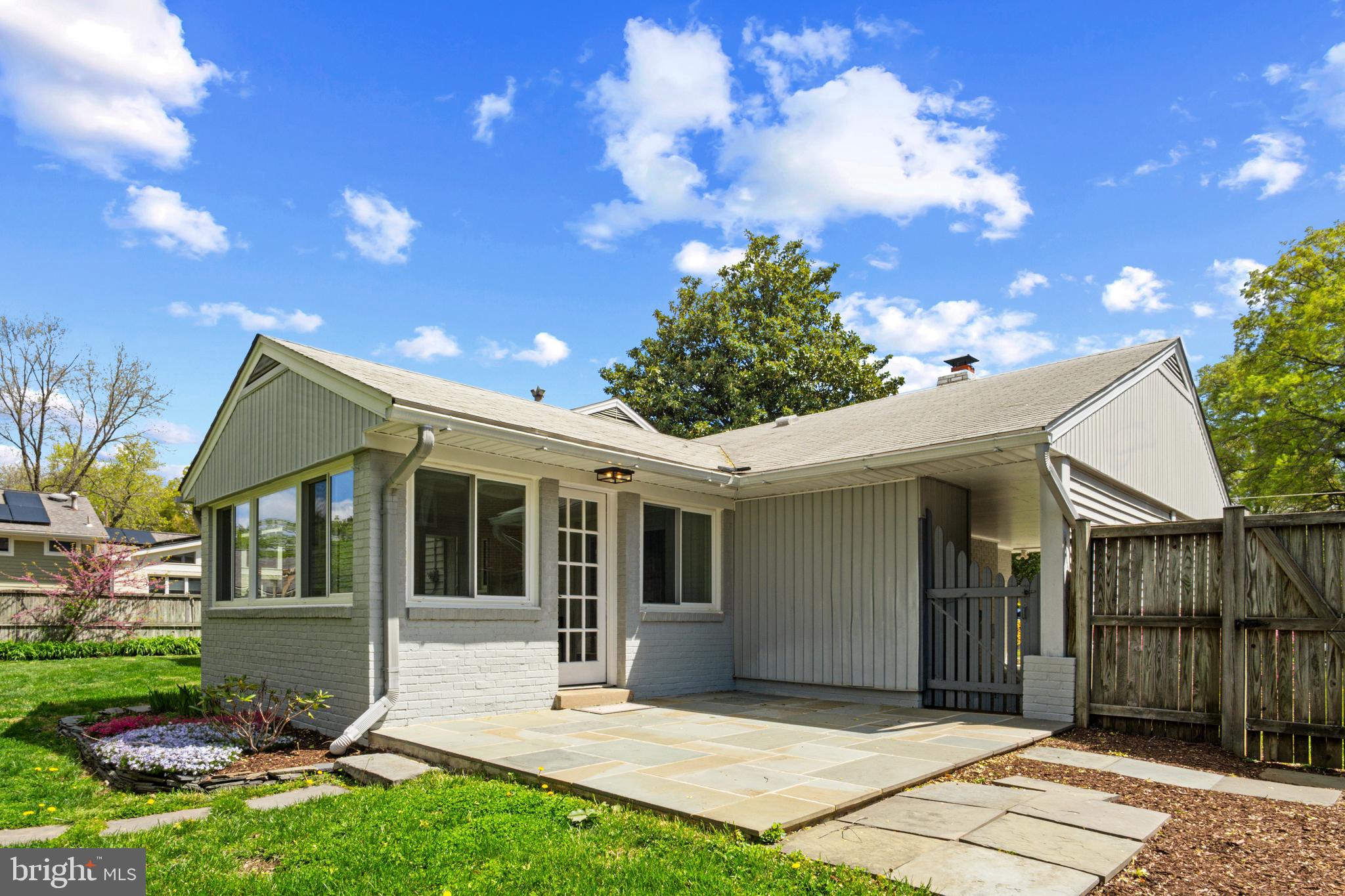 8318 FELTON LANE