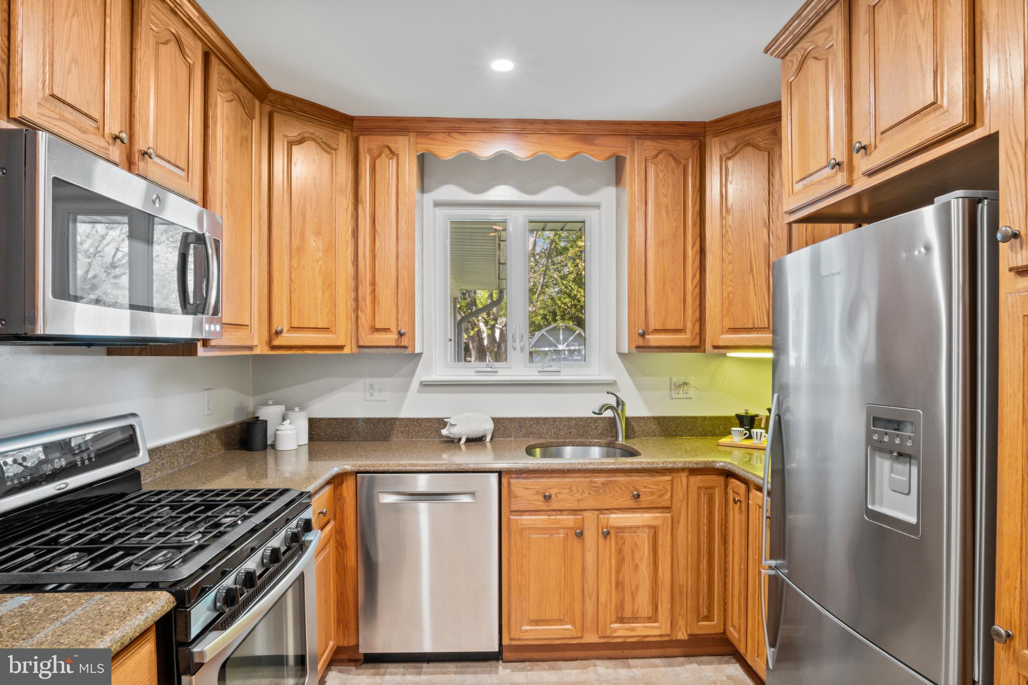 8318 FELTON LANE