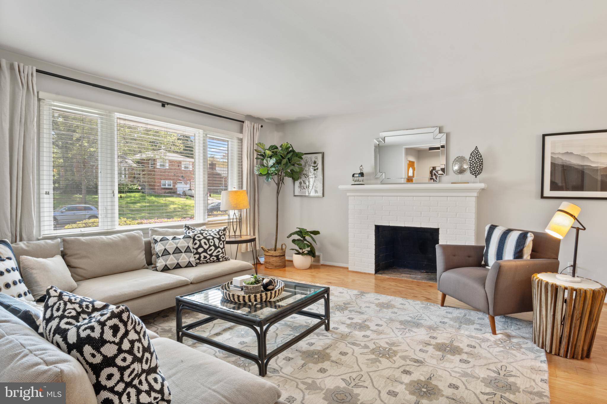 8318 FELTON LANE