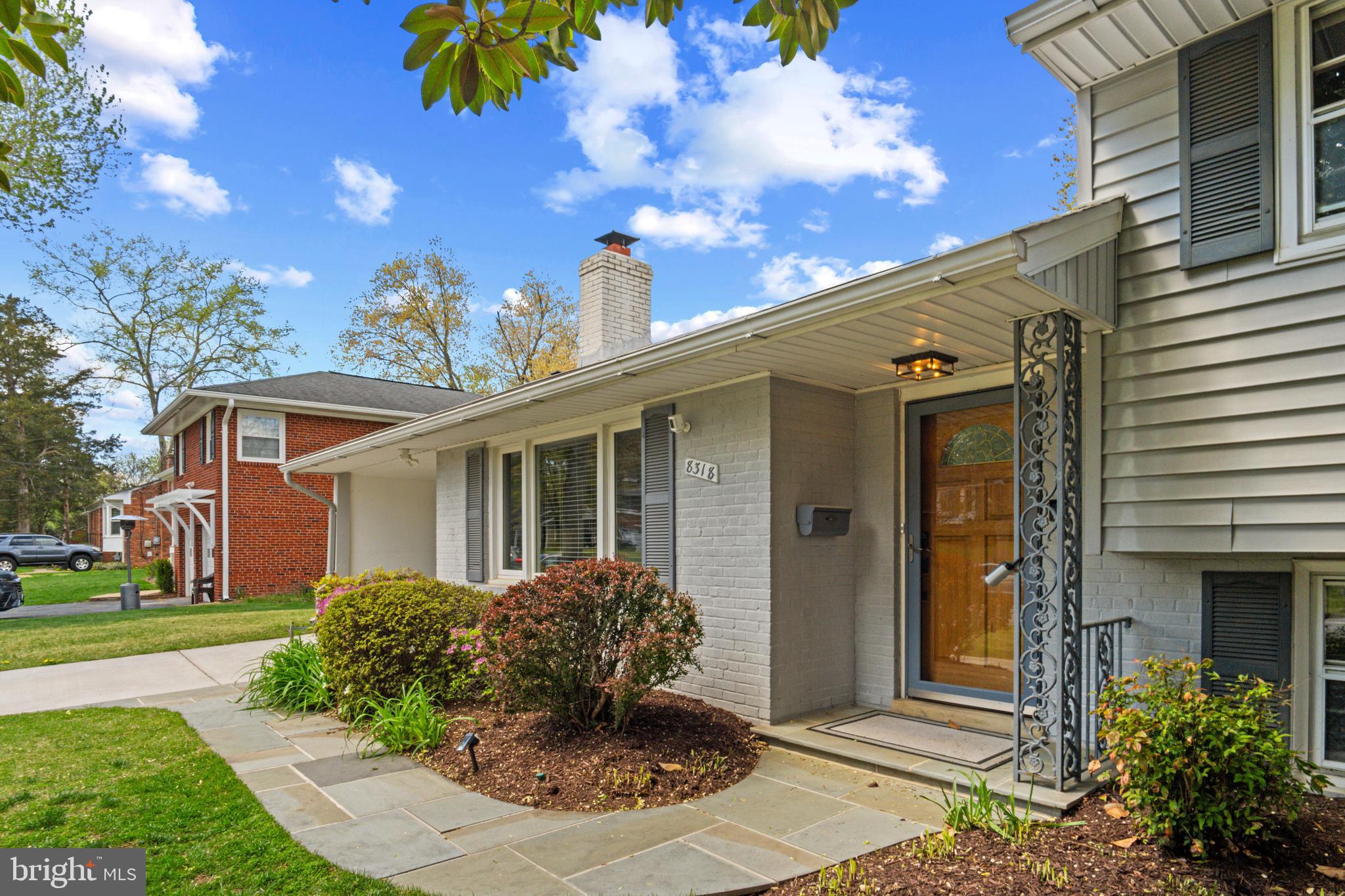 8318 FELTON LANE