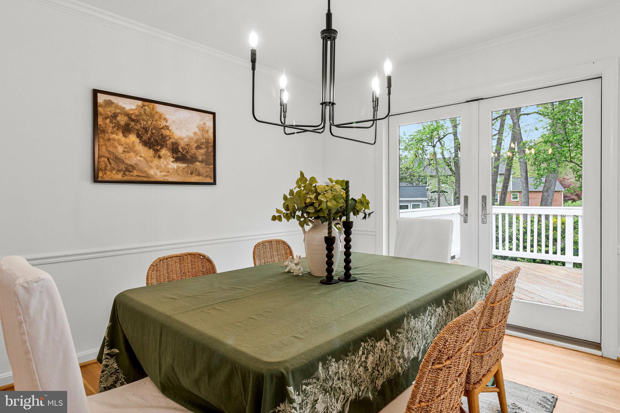 1106 EMERALD DRIVE