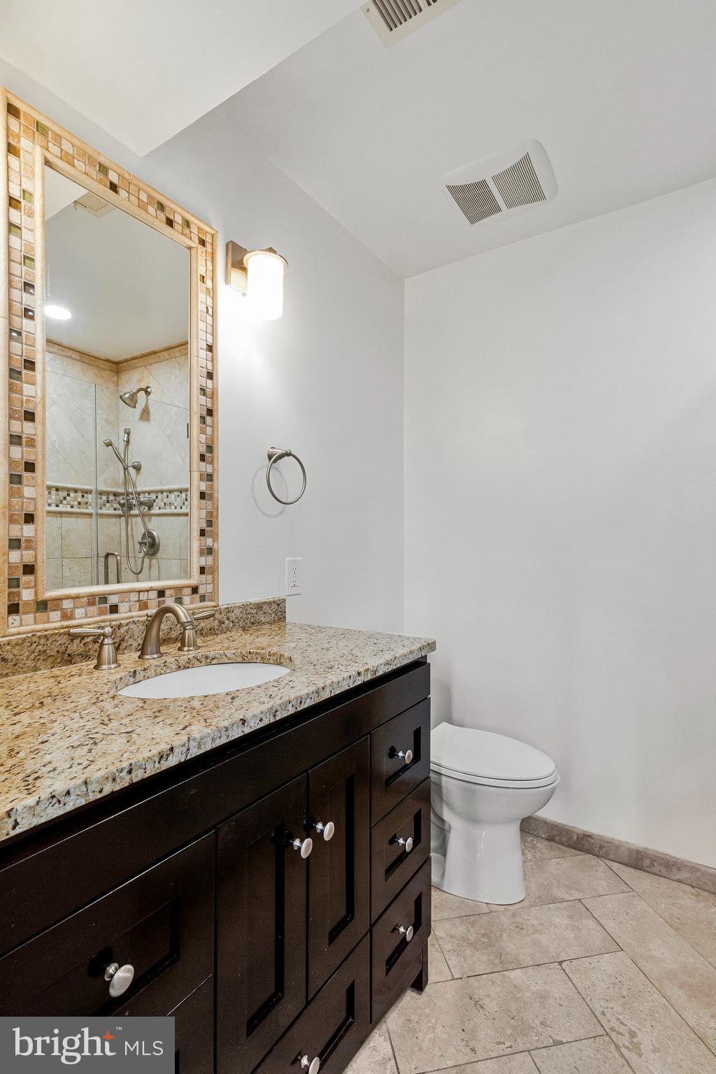 1106 EMERALD DRIVE