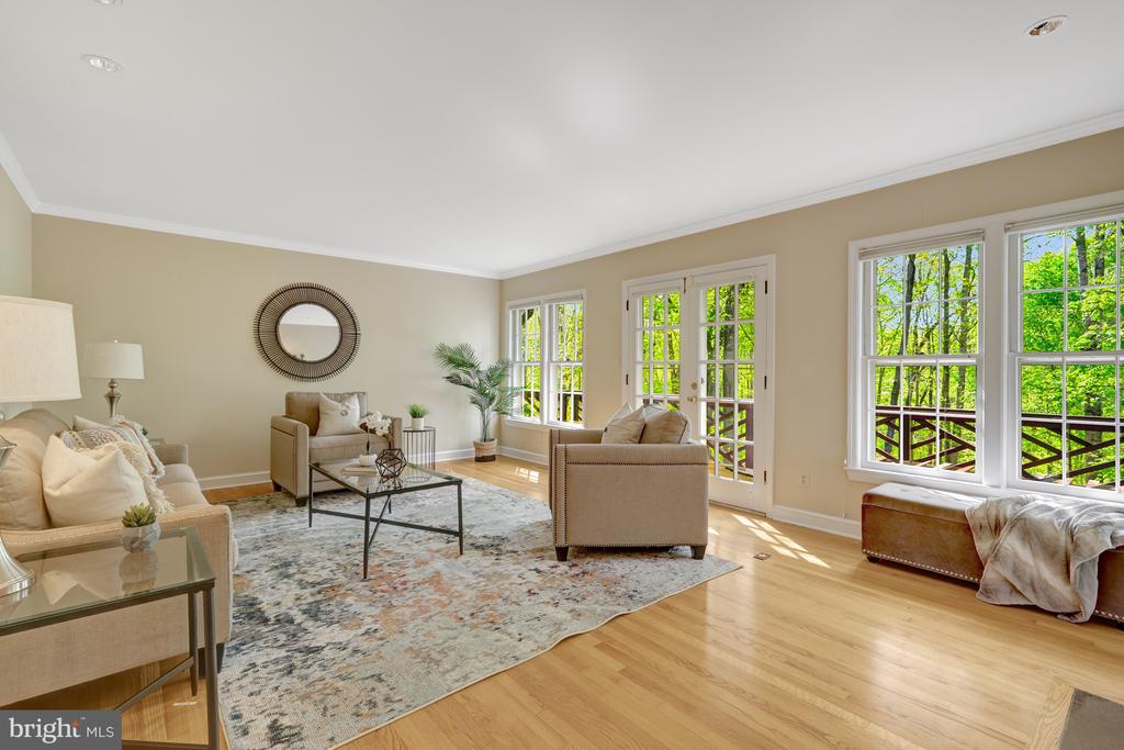 9115 MILL POND VALLEY DRIVE