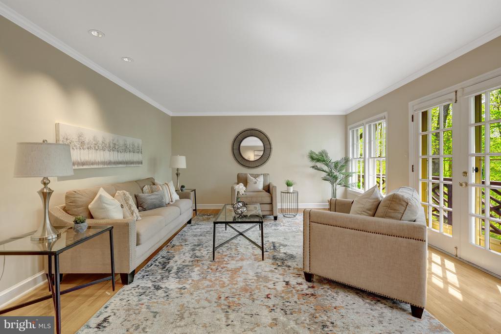 9115 MILL POND VALLEY DRIVE