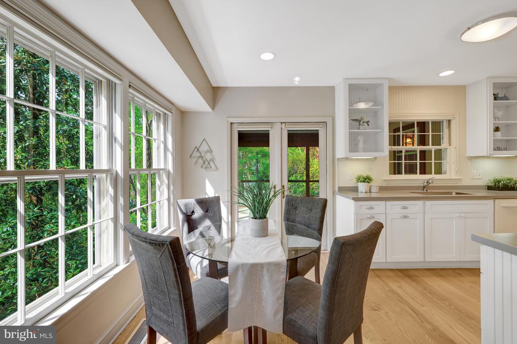 9115 MILL POND VALLEY DRIVE