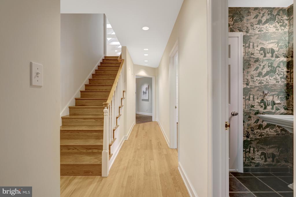 9115 MILL POND VALLEY DRIVE