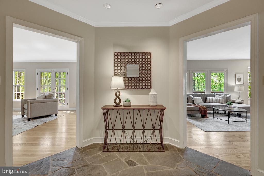 9115 MILL POND VALLEY DRIVE