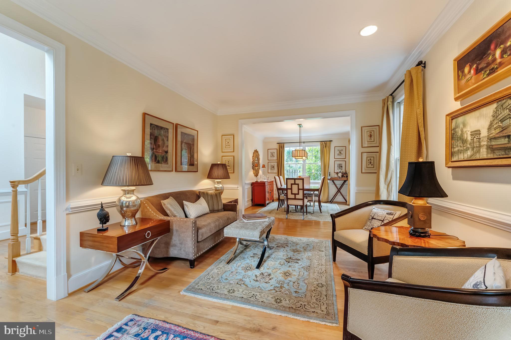 1916 ARMAND COURT