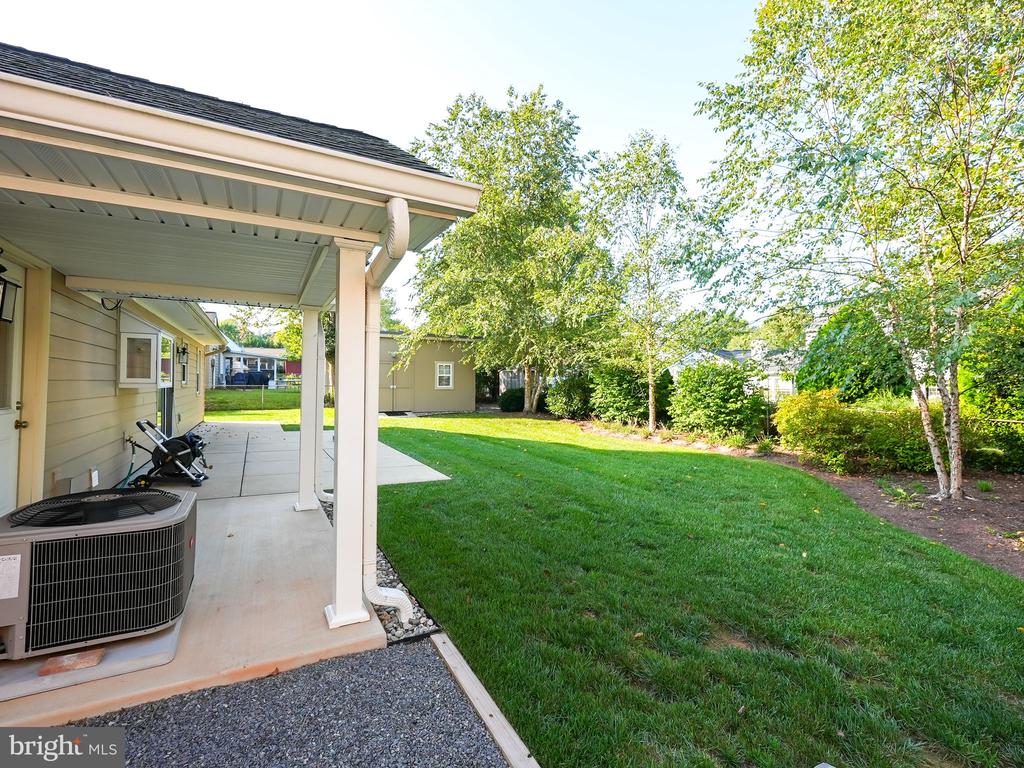 4326 MARINER LANE