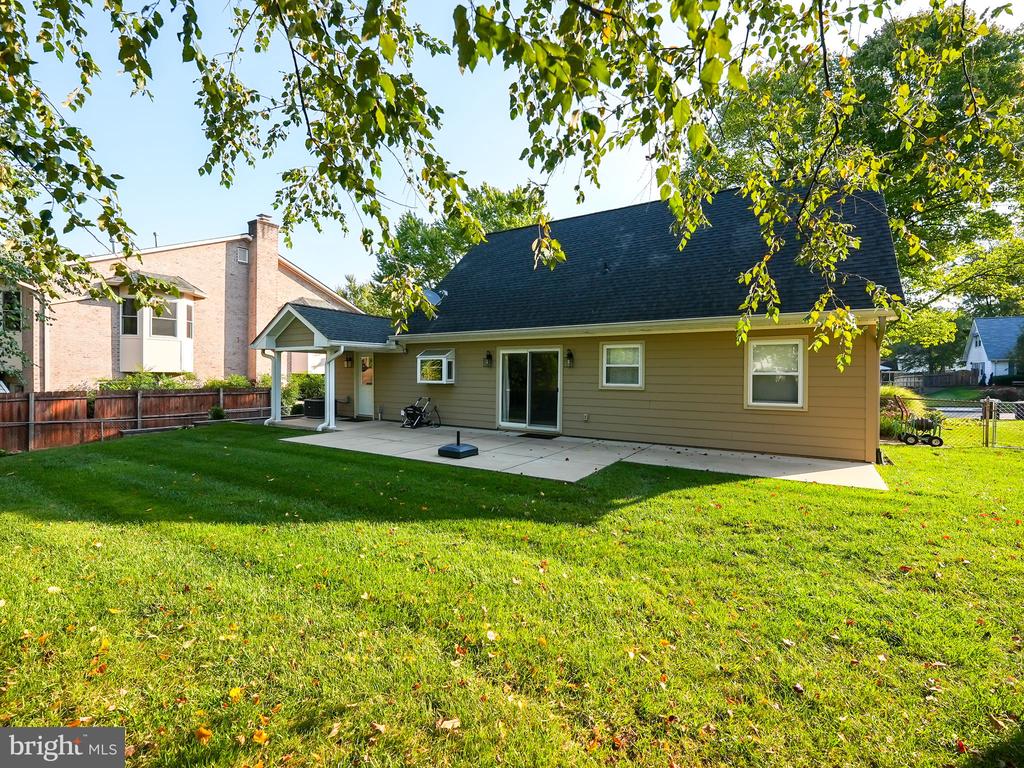 4326 MARINER LANE