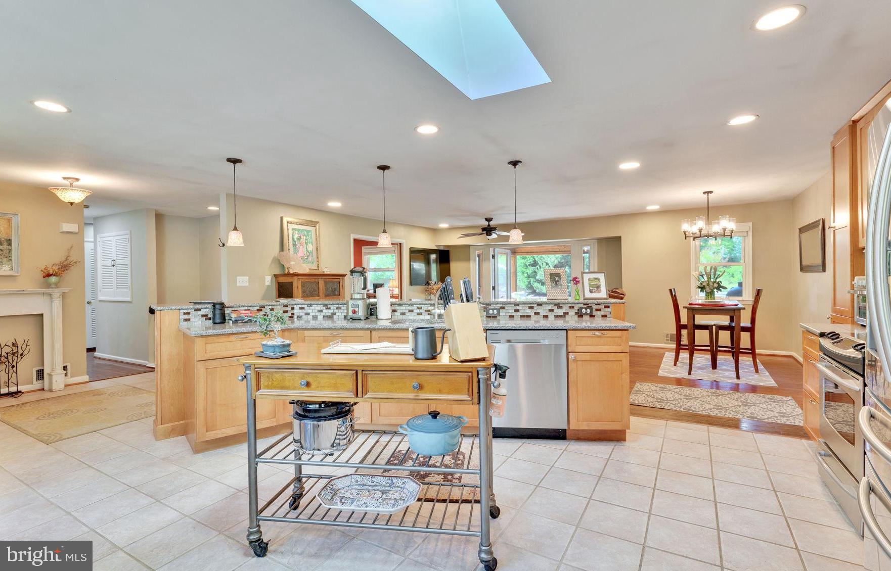 501 RIDGE ROAD SW