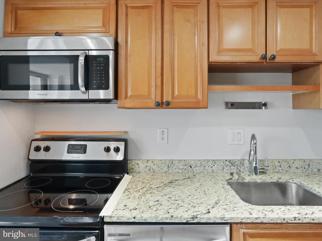 2059 HUNTINGTON AVENUE 1606