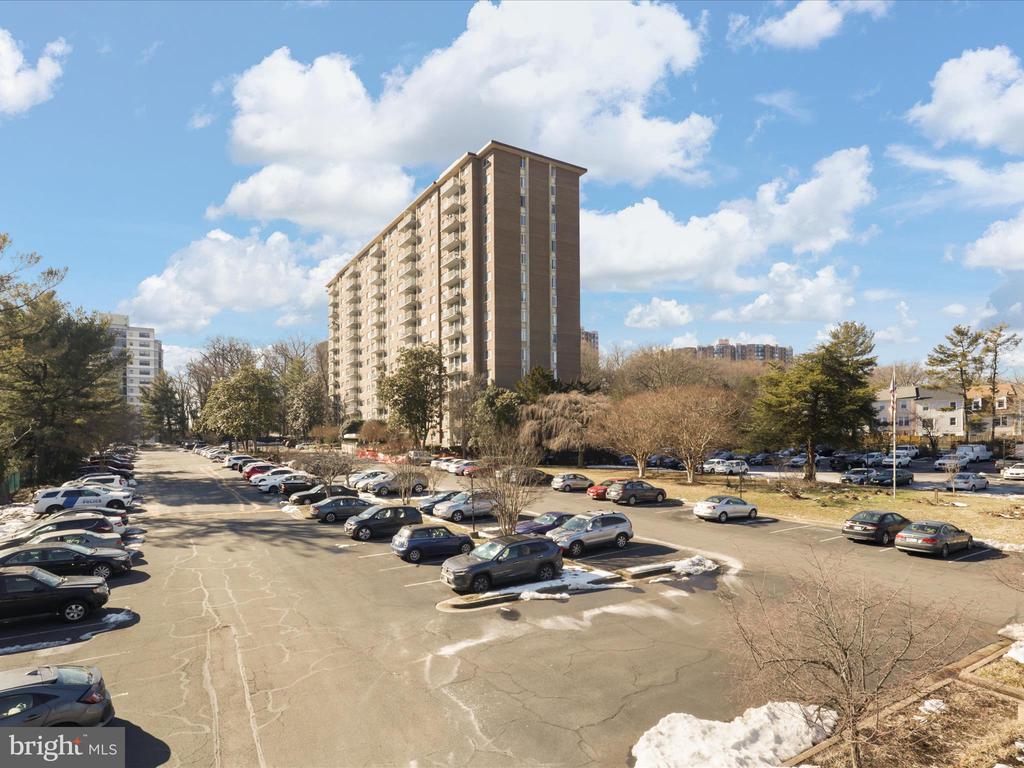 2059 HUNTINGTON AVENUE 1606