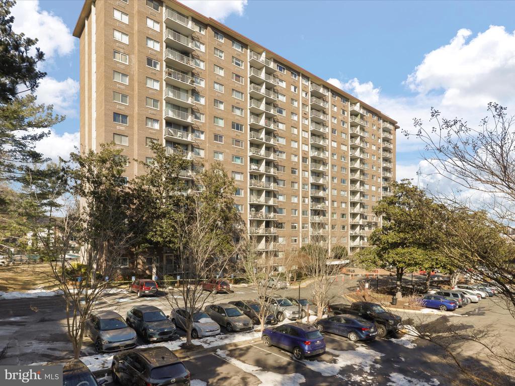 2059 HUNTINGTON AVENUE 1606