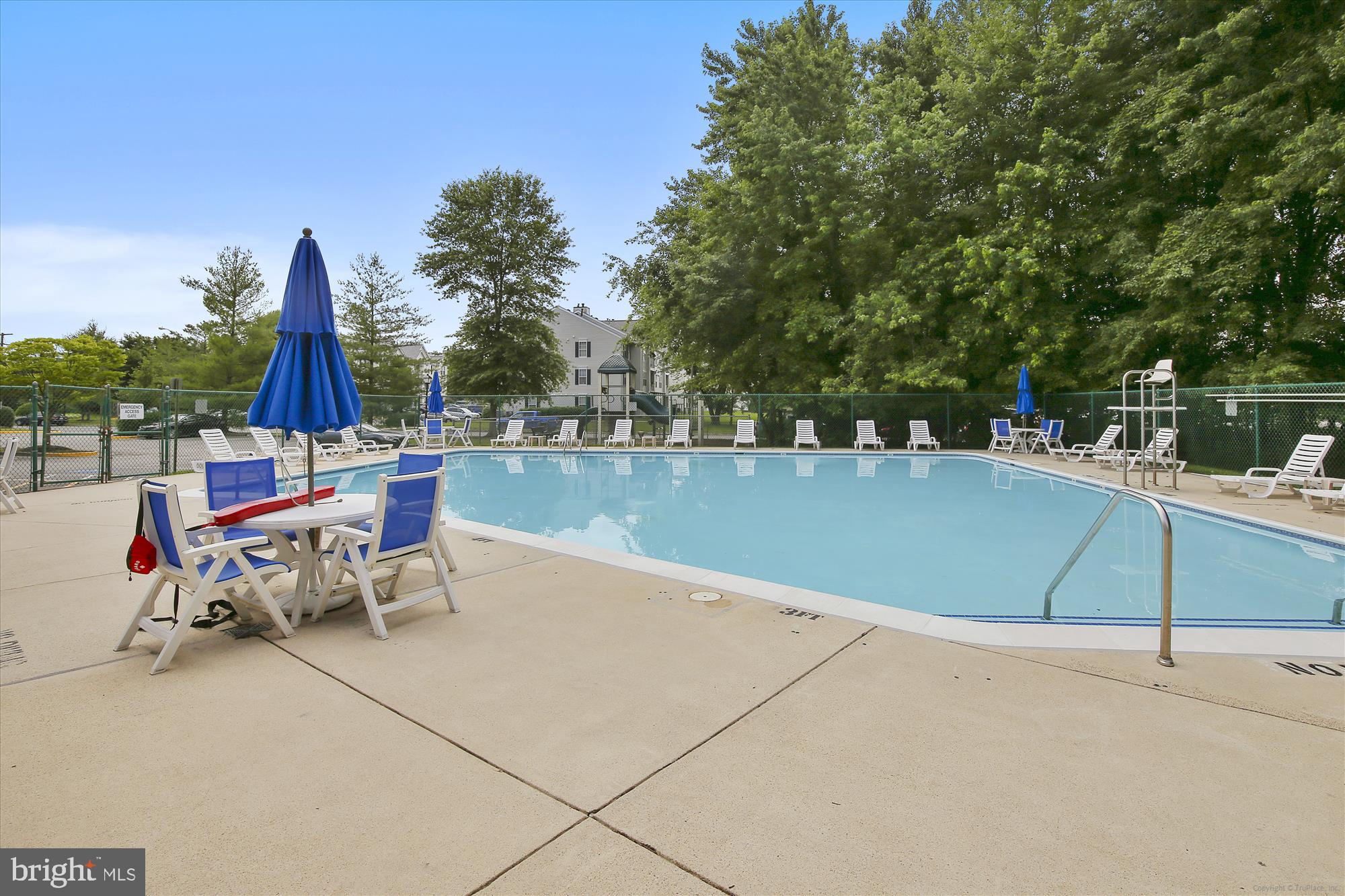 7524 SNOWPEA COURT J