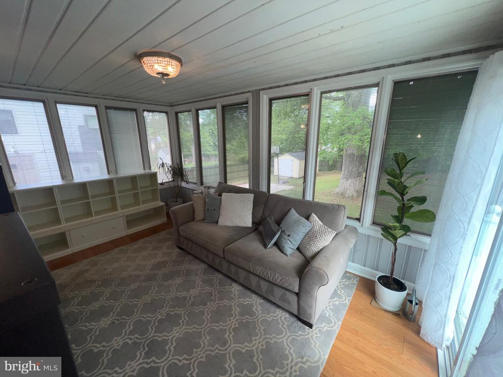 7216 DEBORAH DRIVE